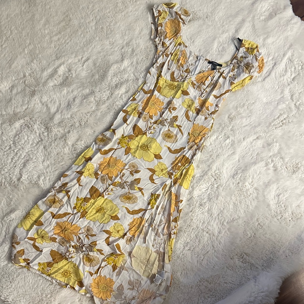 Forever 21 Yellow and White Sleeveless Sundress